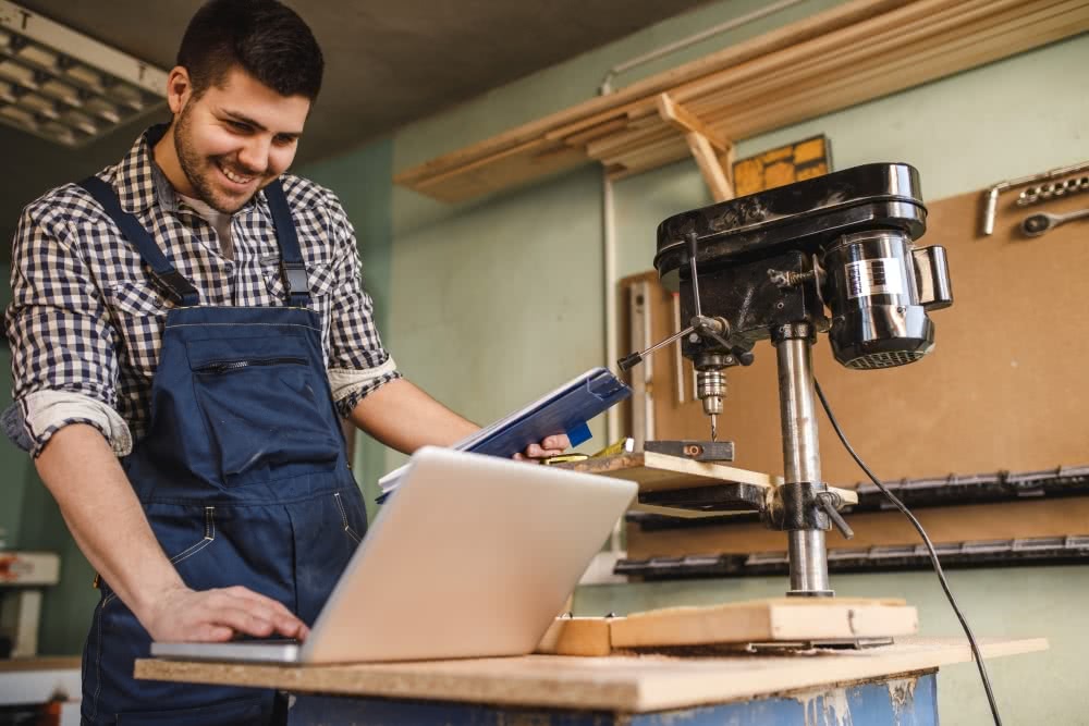 Carpenter smiles at balance sheet after learning he turned a profit