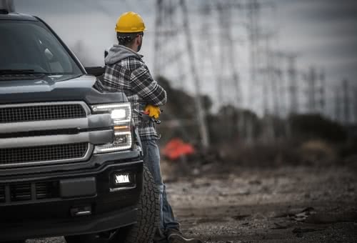 Following IRS Form 4562 instructions, construction worker can deduct his new truck.